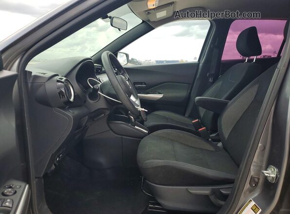 3N1CP5CU2JL535441 2018 NISSAN KICKS Gray წინა სალონის ხედი