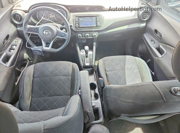 3N1CP5CU2KL530340 2019 NISSAN KICKS Серый Вид панели приборов