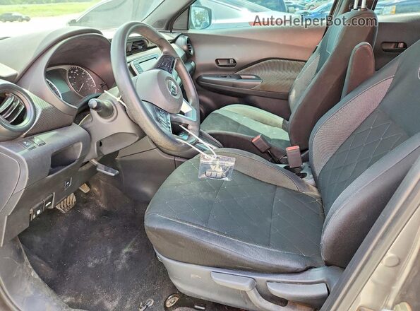 3N1CP5CU2KL530340 2019 NISSAN KICKS Серый Вид салона спереди