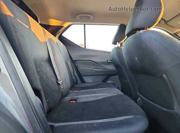 3N1CP5CU3JL520902 2018 NISSAN KICKS Black Vista de los asientos traseros