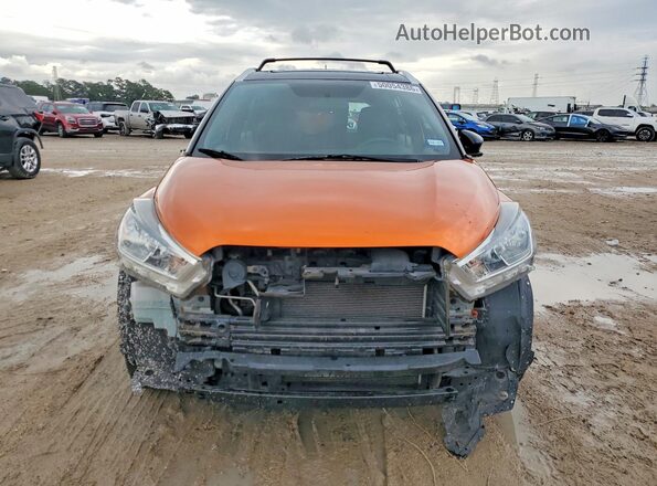 3N1CP5CU3KL561872 2019 NISSAN KICKS Orange Widok z przodu