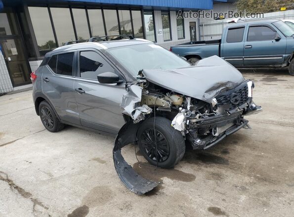 3N1CP5CU4JL533481 2018 NISSAN KICKS Gray Delantero derecho