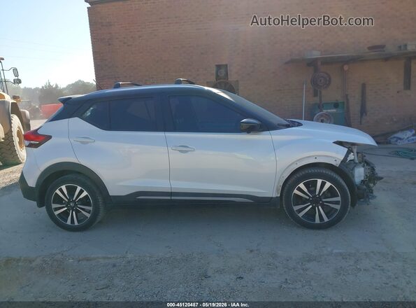 3N1CP5CU4KL508744 2019 NISSAN KICKS Белый Вид задней части салона