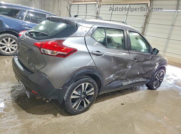 3N1CP5CU5KL503293 2019 NISSAN KICKS Gray Trasero derecho