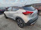 2018 Nissan Kicks Sr Серебряный vin: 3N1CP5CU6JL538701