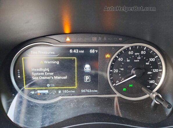3N1CP5CU6JL538701 2018 NISSAN KICKS Серебряный Вид щитка приборов