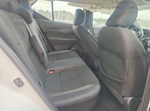 3N1CP5CU6KL520863 2019 NISSAN KICKS White Вид задньої частини салону