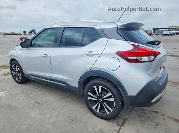 3N1CP5CU6KL527909 2019 NISSAN KICKS Серебряный Задняя левая четверть