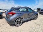 2018 Nissan Kicks Sv Gray vin: 3N1CP5CU7JL517498