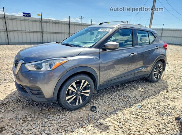 3N1CP5CU7JL517498 2018 NISSAN KICKS Gray Vista tres cuartos delantera izquierda