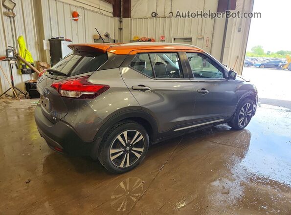 3N1CP5CU7JL526489 2018 NISSAN KICKS Gray Tył prawy