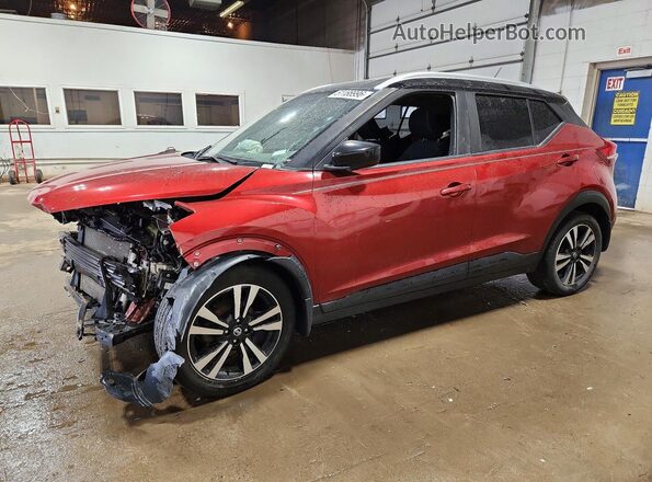 3N1CP5CU7JL527755 2018 NISSAN KICKS Красный Передняя левая четверть