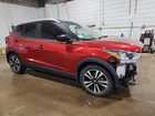 2018 Nissan Kicks Sv Красный vin: 3N1CP5CU7JL527755