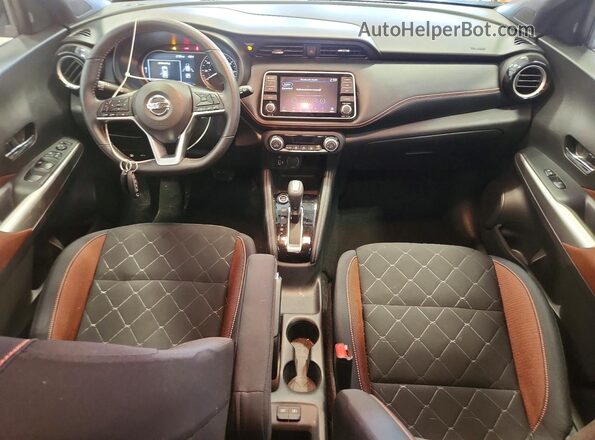 3N1CP5CU7JL543292 2018 NISSAN KICKS Orange Вид панелі приладів