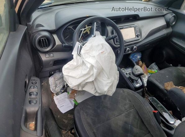 3N1CP5CU7KL569165 2019 NISSAN KICKS Черный Вид панели приборов