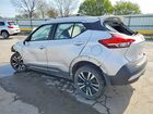 2018 Nissan Kicks Sr Silver vin: 3N1CP5CU8JL528994
