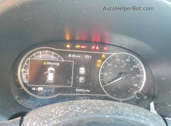 3N1CP5CU8JL528994 2018 NISSAN KICKS Silver Вид щитка приладів
