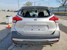 2018 Nissan Kicks Sr Silver vin: 3N1CP5CU8JL528994