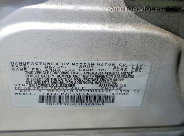 3N1CP5CUXJL528365 2018 NISSAN KICKS Silver Vista del compartimento del motor