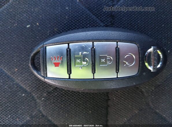 3N1CP5CV2LL568077 2020 NISSAN KICKS Серебряный Вид панели приборов