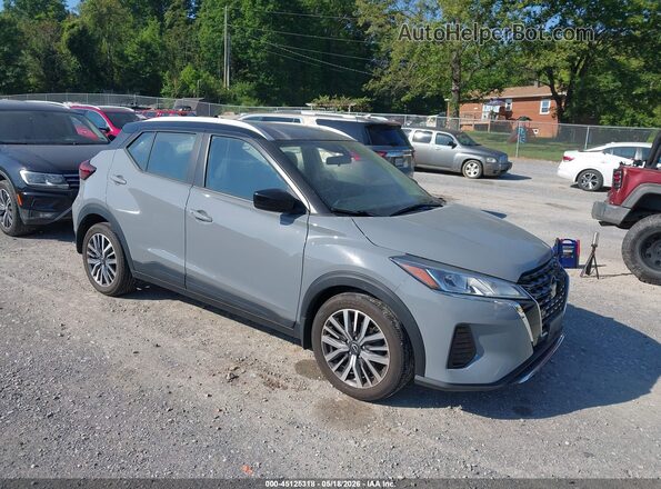3N1CP5CV3PL498420 2023 NISSAN KICKS Gray Delantero derecho