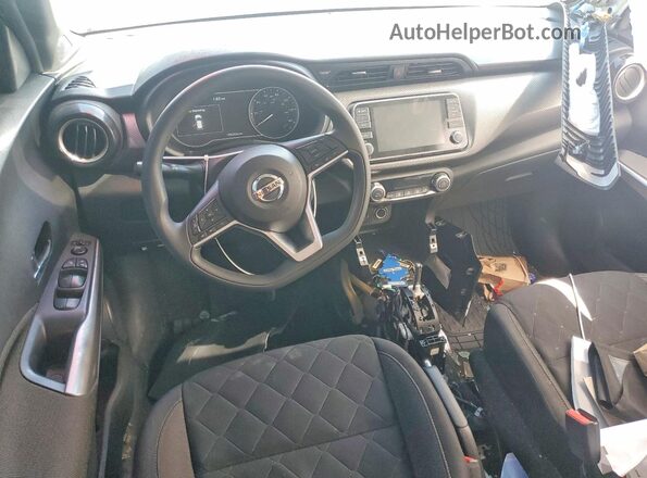 3N1CP5CV4LL523772 2020 NISSAN KICKS Серебряный Вид панели приборов