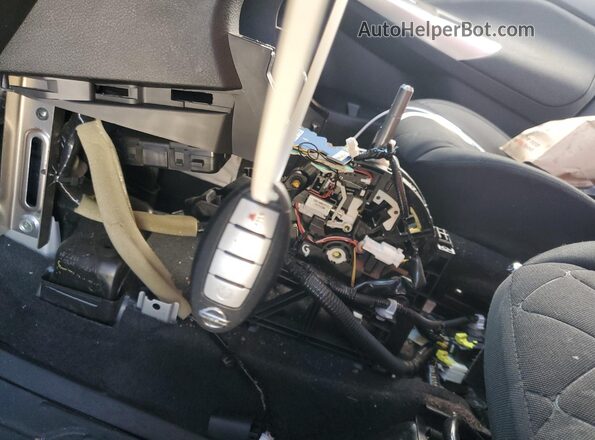 3N1CP5CV4LL523772 2020 NISSAN KICKS Серебряный 