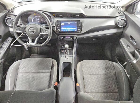 3N1CP5CV4ML479063 2021 NISSAN KICKS Белый Вид панели приборов