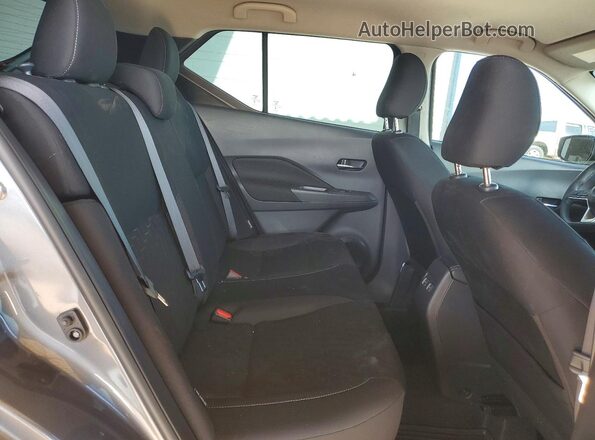 3N1CP5CV6RL526911 2024 NISSAN KICKS Серый Вид задних сидений