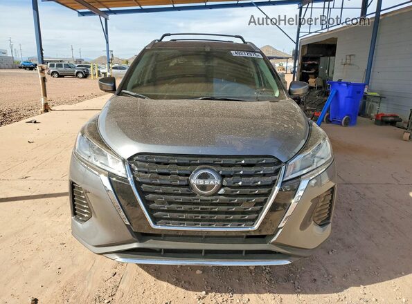 3N1CP5CV6RL526911 2024 NISSAN KICKS Серый Вид спереди