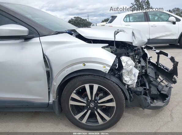 3N1CP5CV9LL483219 2020 NISSAN KICKS Silver 