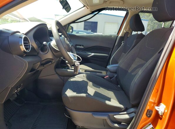 3N1CP5CV9RL516888 2024 NISSAN KICKS Orange Widok wnętrza z przodu