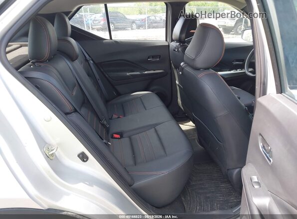 3N1CP5DV0LL533729 2020 NISSAN KICKS Silver Widok naklejki z numerem VIN