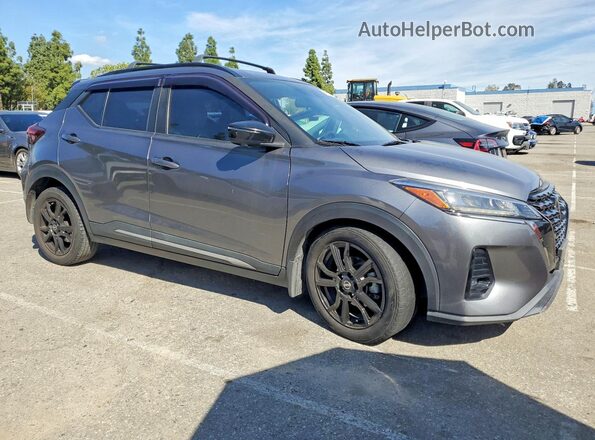 3N1CP5DV0ML491001 2021 NISSAN KICKS Серый Передняя правая четверть