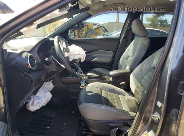 3N1CP5DV0ML491001 2021 NISSAN KICKS Серый Вид салона спереди