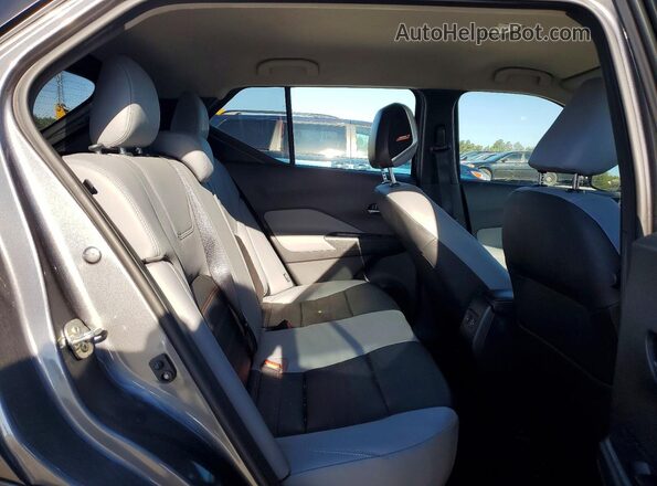 3N1CP5DV0RL568716 2024 NISSAN KICKS Серый Вид задней части салона