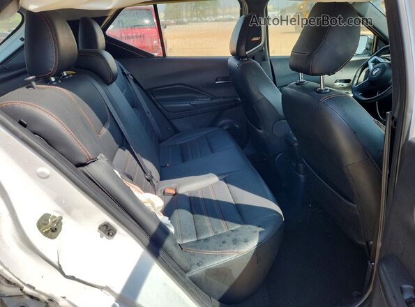 3N1CP5DV1LL551740 2020 NISSAN KICKS Белый Вид задней части салона