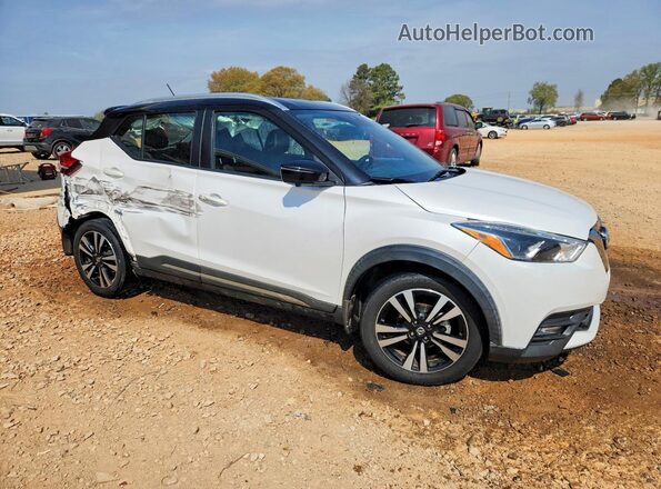 3N1CP5DV1LL551740 2020 NISSAN KICKS Белый Передняя правая четверть