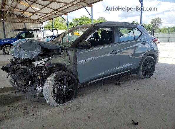 3N1CP5DV2RL538469 2024 NISSAN KICKS Серый Передняя левая четверть