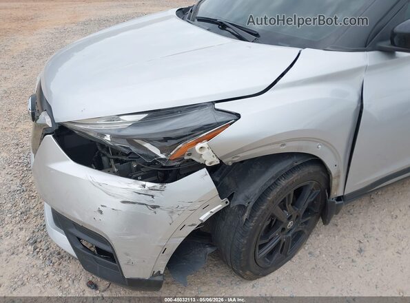 3N1CP5DV5LL548503 2020 NISSAN KICKS Silver წინა ხედი
