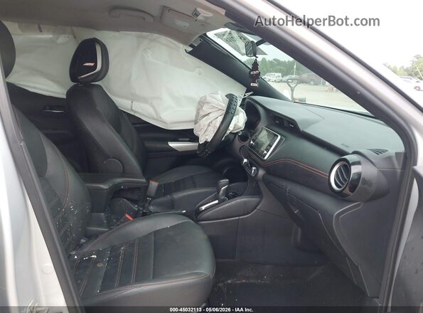 3N1CP5DV5LL548503 2020 NISSAN KICKS Silver წინა სალონის ხედი