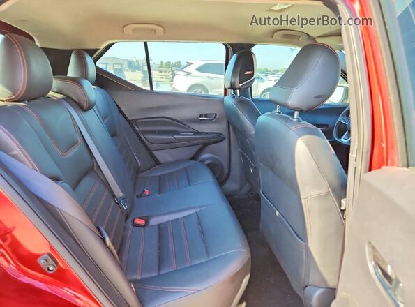 3N1CP5DV8LL533378 2020 NISSAN KICKS Красный Вид задних сидений