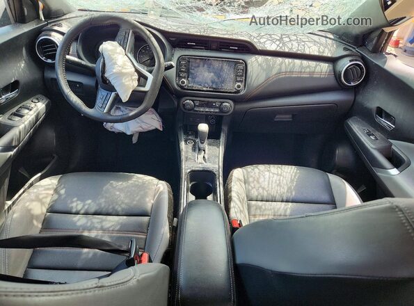 3N1CP5DV9PL497531 2023 NISSAN KICKS Оранжевый Вид панели приборов
