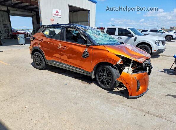 3N1CP5DV9PL497531 2023 NISSAN KICKS Оранжевый Передняя правая четверть