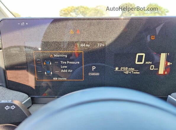 3N8AP6CA0SL438955 2025 NISSAN KICKS Gray Vista del cuadro de instrumentos
