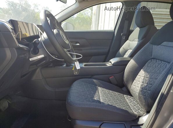 3N8AP6CA8SL439027 2025 NISSAN KICKS Gray Սալոնի դիմացի տեսք