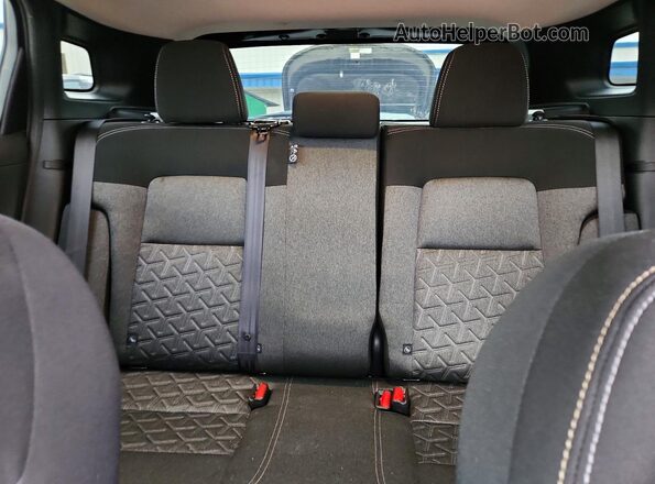 3N8AP6CB4SL426817 2025 NISSAN KICKS Черный Вид задних сидений