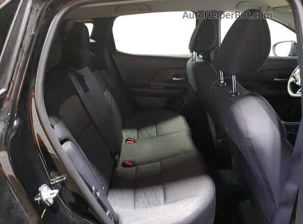3N8AP6CB4TL372565 2026 NISSAN KICKS Black Widok wnętrza z tyłu