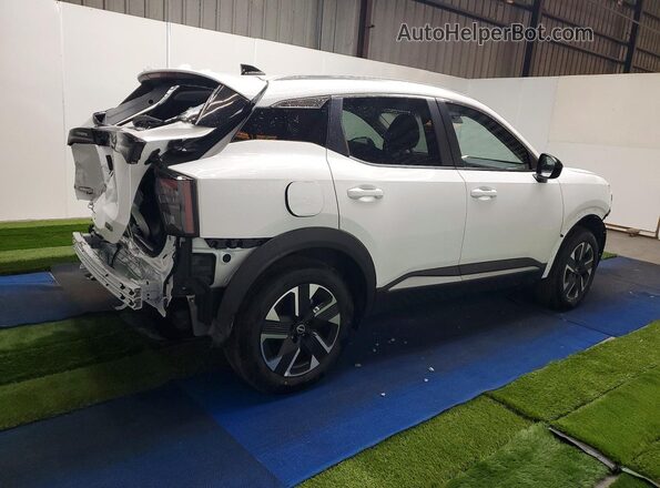 3N8AP6CB5TL388340 2026 NISSAN KICKS Белый Задняя правая четверть
