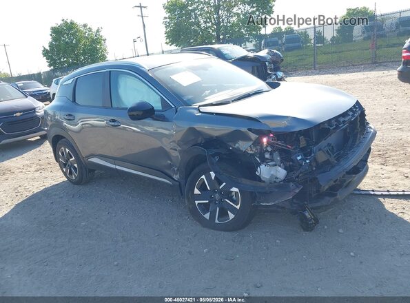 3N8AP6CB7TL307631 2026 NISSAN KICKS Серый Передняя правая четверть